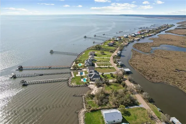 $599,000 | 343 Carr Drive, Slidell, LA 70458