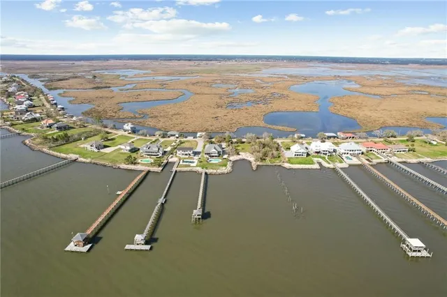 $599,000 | 343 Carr Drive, Slidell, LA 70458