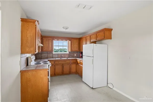 $850 | 800 West Javelina Drive, Unit 3, Pharr, TX 78577