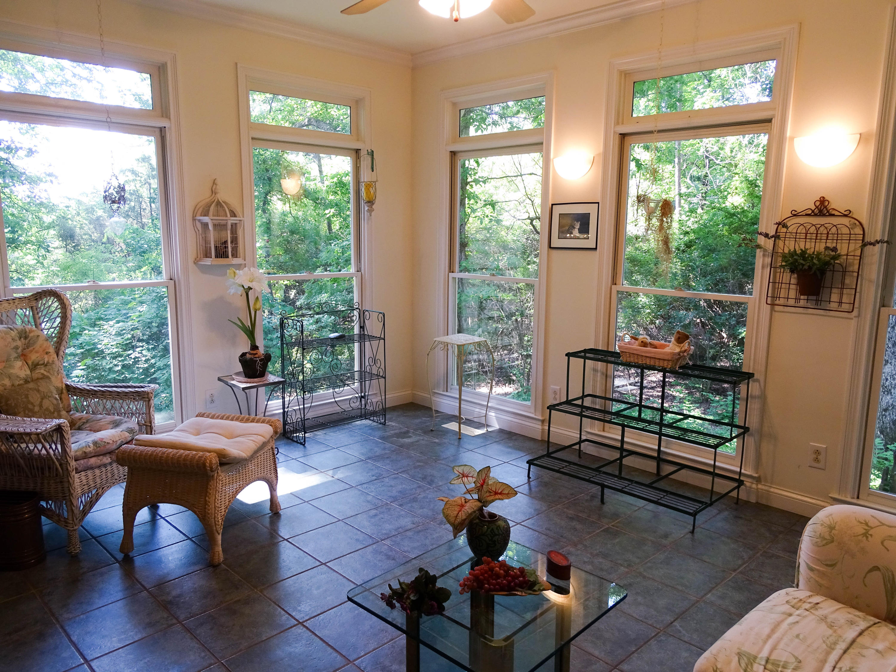 9227 Colchester Ridge Road Knoxville, TN 37922 - Photo 11 of 23 Sun Room 1
