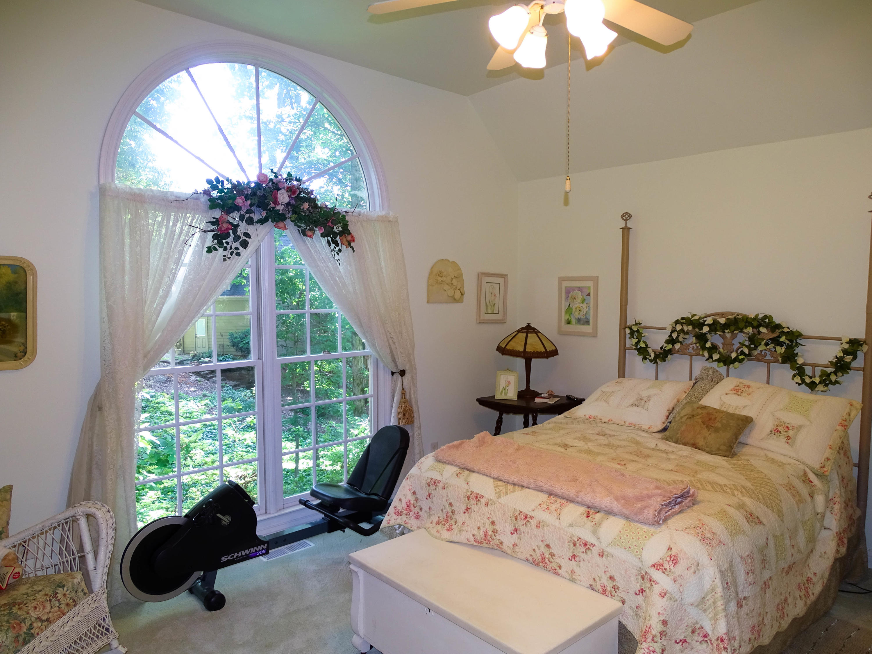 9227 Colchester Ridge Road Knoxville, TN 37922 - Photo 16 of 23 Master Bedroom