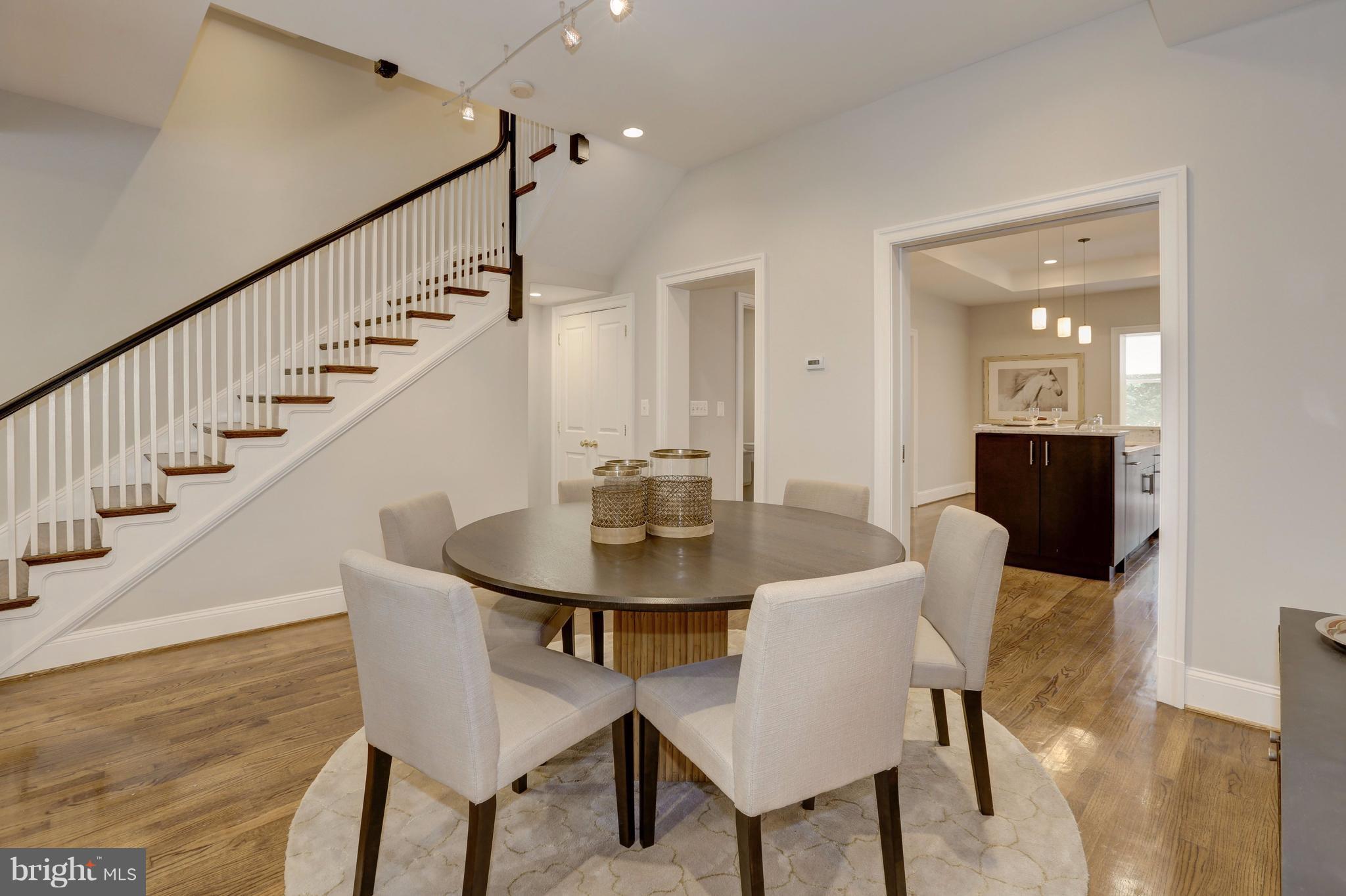 1822 Kalorama Road Northwest Washington, DC 20009 - Photo 10 of 30 Dining Room
