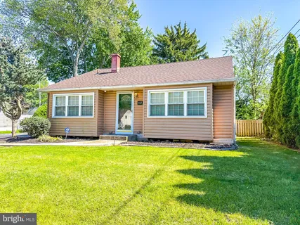 $329,900 | 602 Shue Drive, Newark, DE 19713