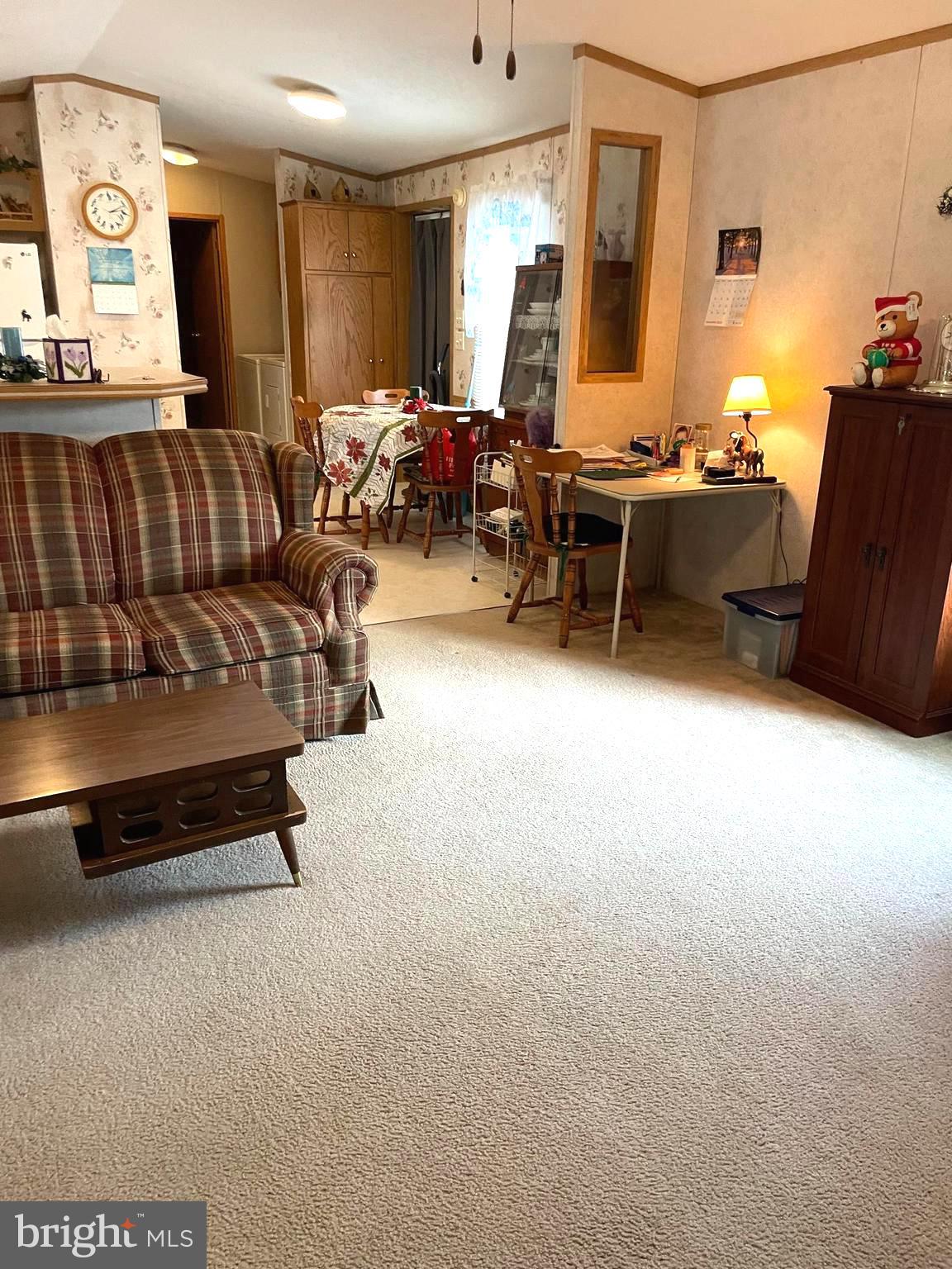 31 Jere Road Gordonville, PA 17529 - Photo 8 of 28 Living into Dining