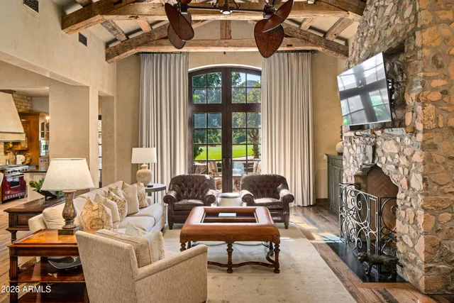 $2,150,000 | 7 Maroon Mountain Drive, Unit D2, Sedona, AZ 86336