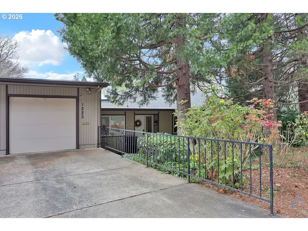 $349,900 | 1223 Karen Way Northwest, Salem, OR 97304