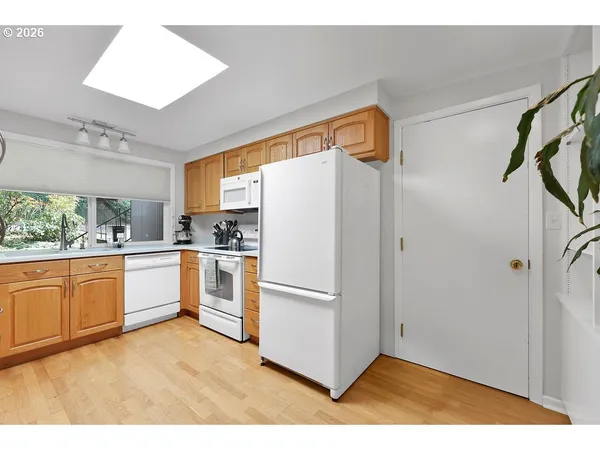 $349,900 | 1223 Karen Way Northwest, Salem, OR 97304