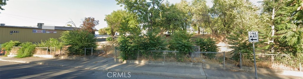 1925 Kitrick Avenue Oroville, CA 95966 - Photo 1 of 1 a view of river covered with trees