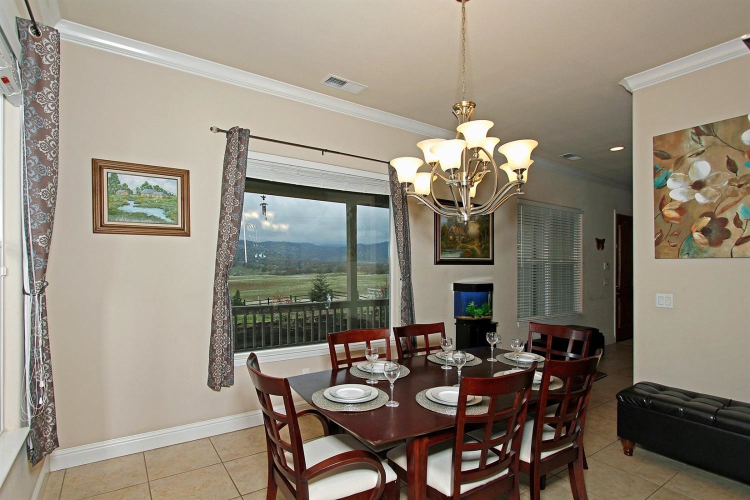 20121 Nicholas Road Clovis, CA 93619 - Photo 8 of 10 Gallery Image 8