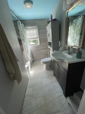 $370,000 | 104 Terrace Avenue, West Haven, CT 06516