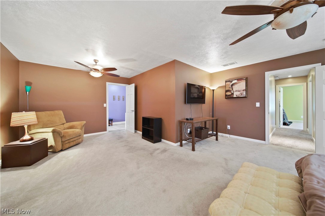 6367 Highland Road Highland Heights, OH 44143 - Photo 24 of 35