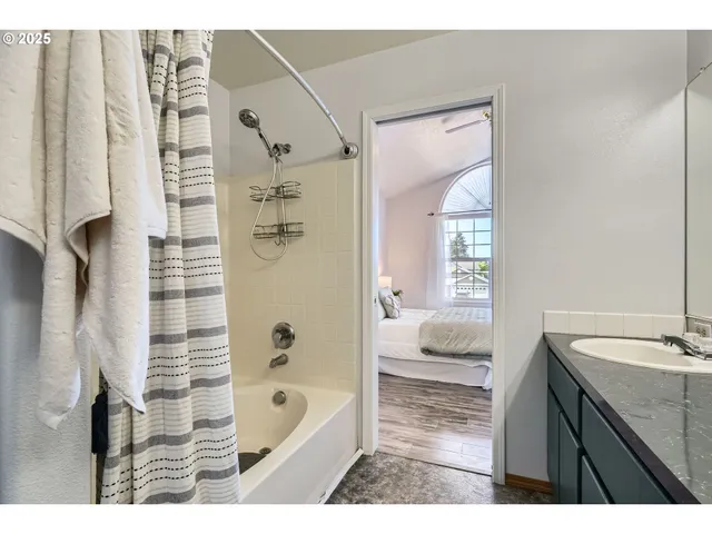 $499,900 | 7217 Northeast 130th Avenue, Vancouver, WA 98682