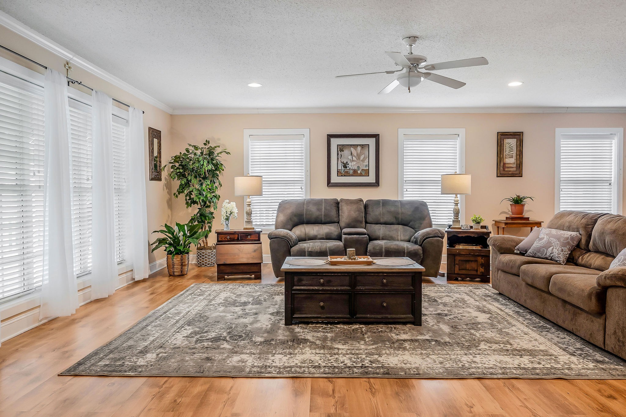 341 Pumpkin Hollow Road Liberty, TN 37095 - Photo 11 of 52 a living room with furniture and a rug