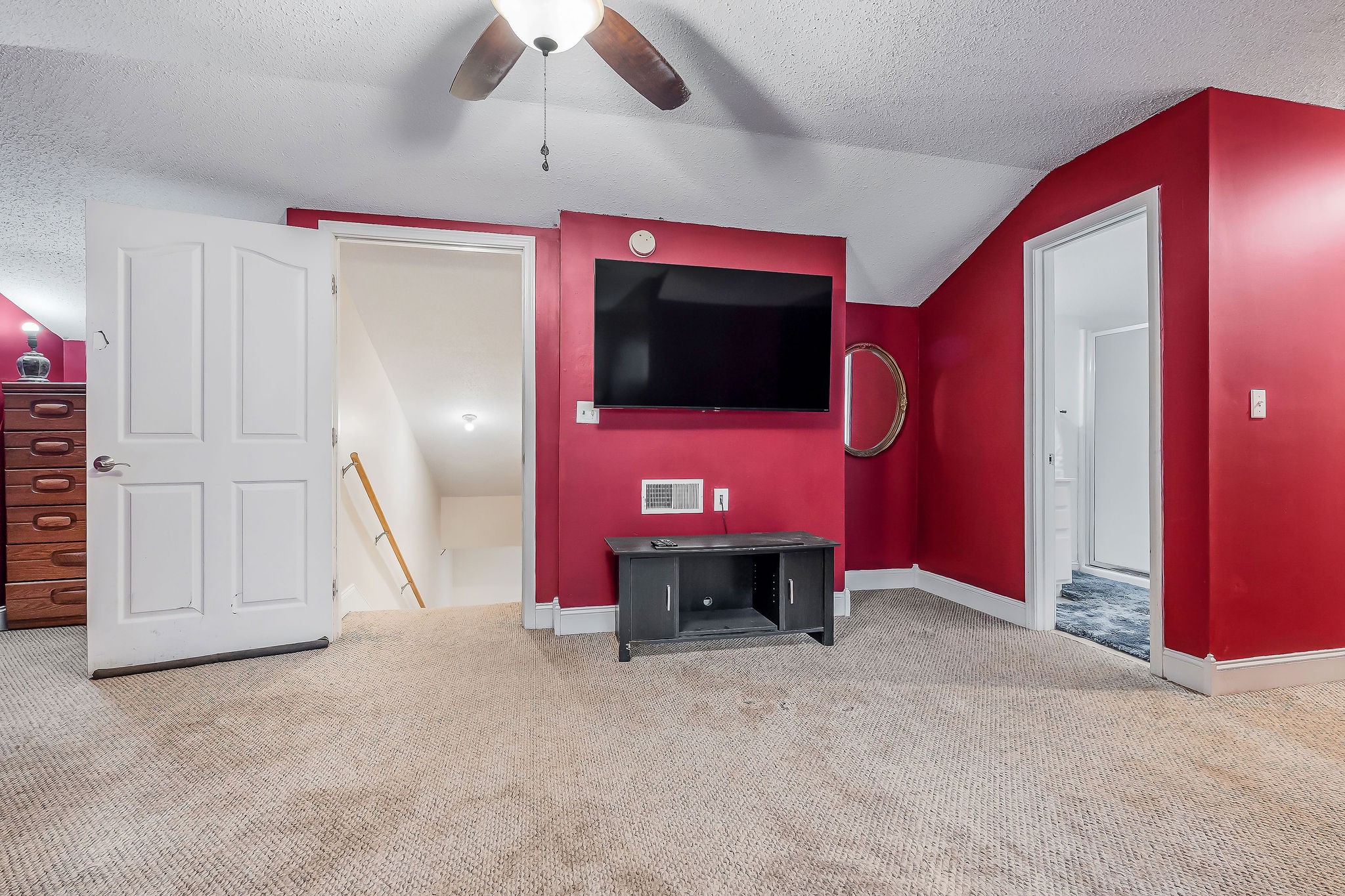 341 Pumpkin Hollow Road Liberty, TN 37095 - Photo 23 of 52 a room with furniture and a flat screen tv
