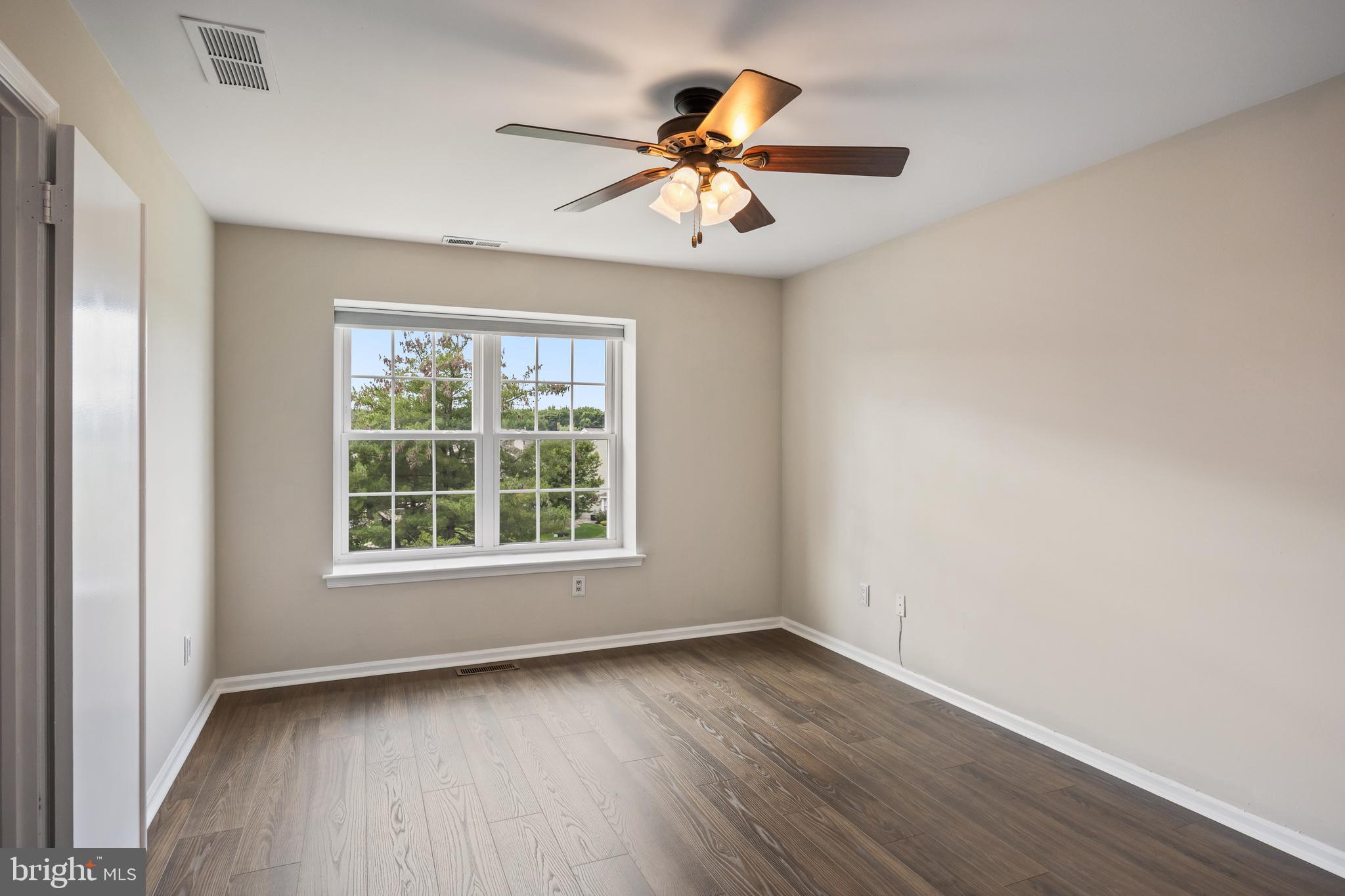 501 Oliphant Lane Mount Laurel, NJ 08054 - Photo 26 of 36