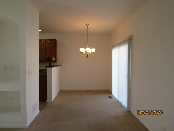 $2,500 | 494 South Jade Lane, Round Lake, IL 60073