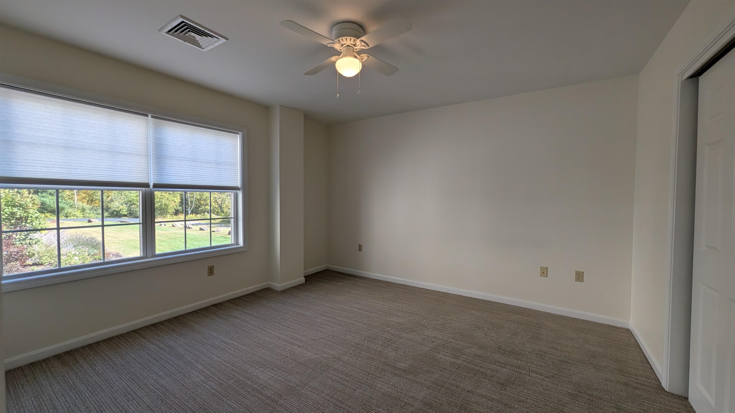 118 Secretariat Way, Unit 211 Rochester, NH 03867 - Photo 21 of 55 Gallery Image 21