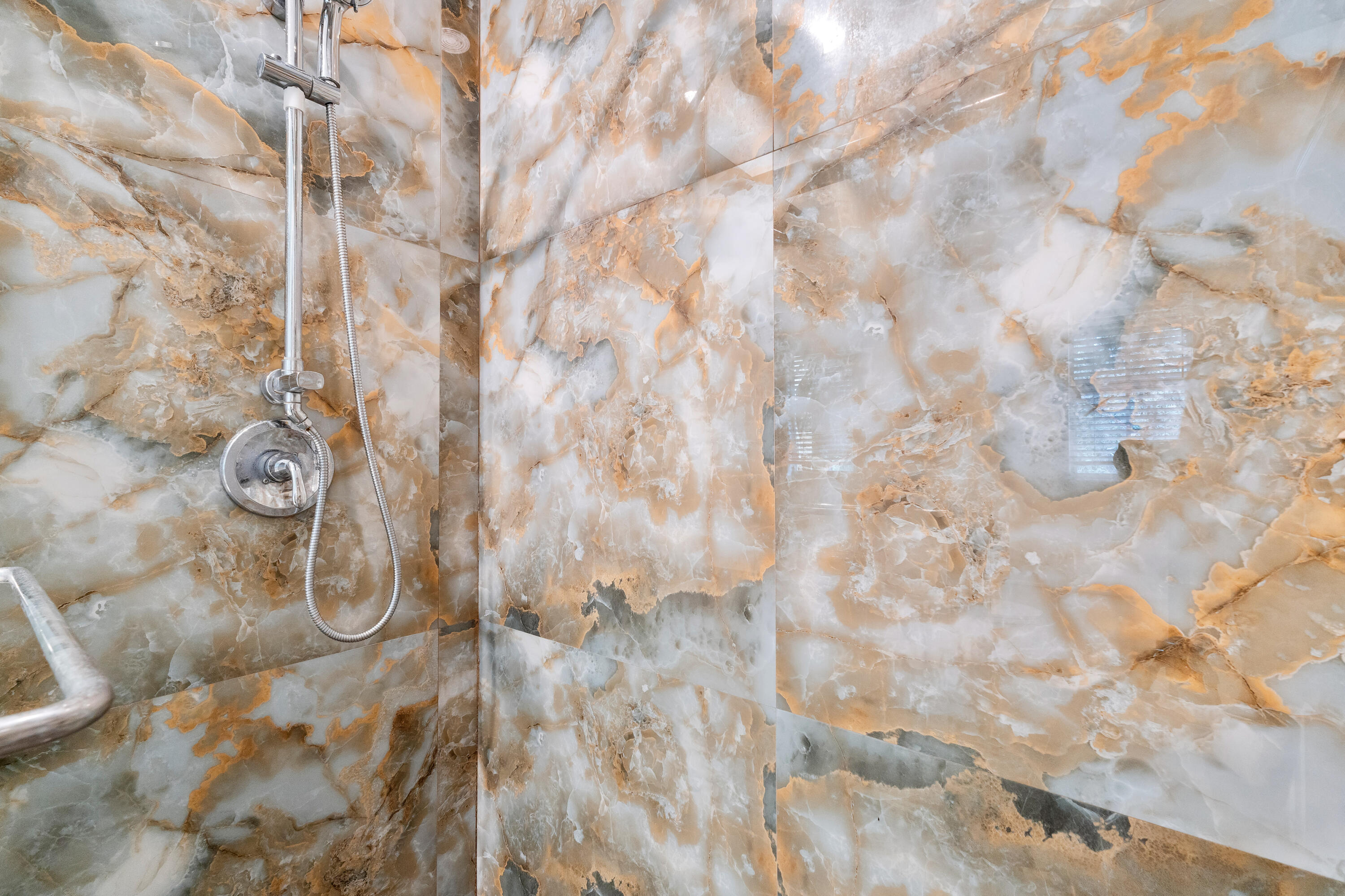 4050 Parkside Drive Jupiter, FL 33458 - Photo 34 of 59 Primary Shower Detail