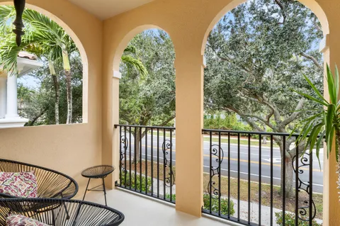 $650,000 | 4050 Parkside Drive, Jupiter, FL 33458