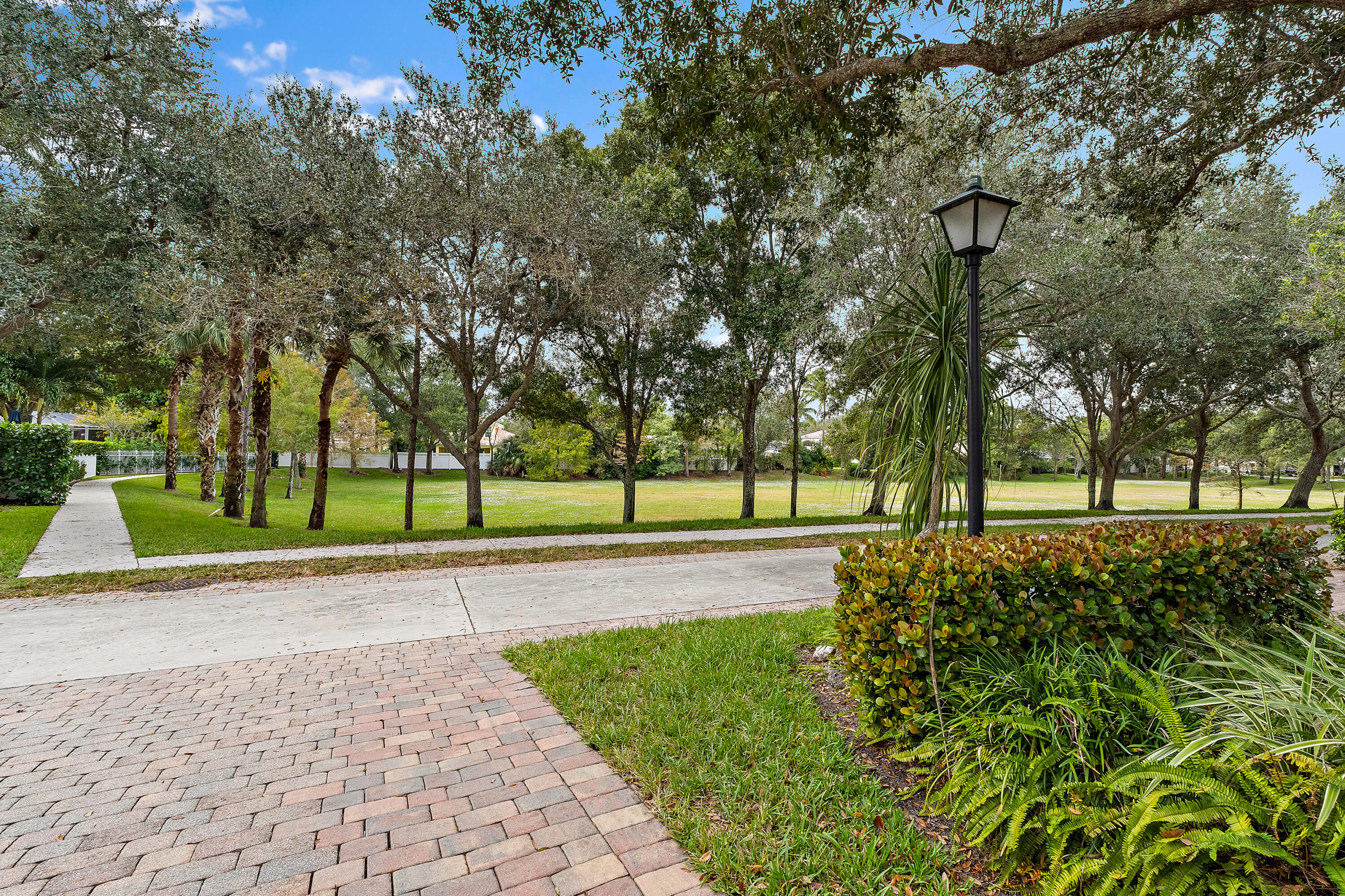 4050 Parkside Drive Jupiter, FL 33458 - Photo 48 of 59 a view of a park