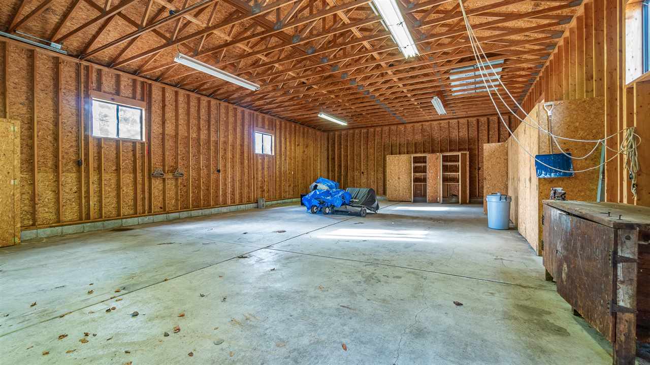 2412 West Midland Road Midland, MI 48642 - Photo 8 of 31 Gallery Image 8