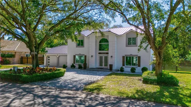 $2,000,000 | 7330 Southwest 165th Street, Palmetto Bay, FL 33157