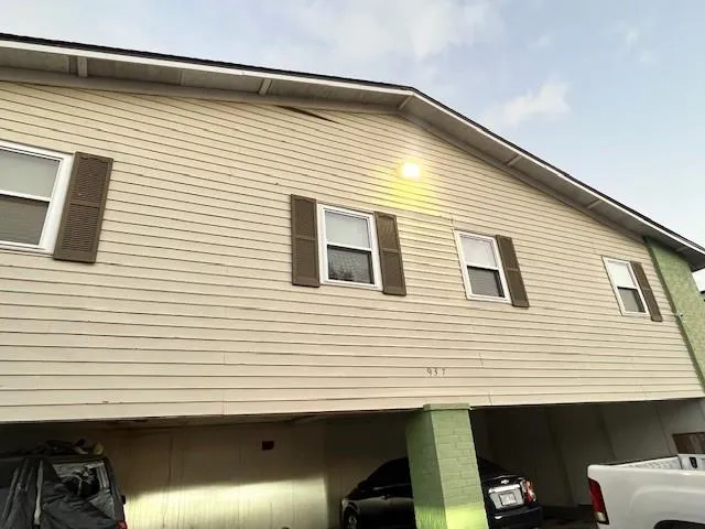 $1,450 | 937 Monterey Court West, Unit C, Terrytown, LA 70056