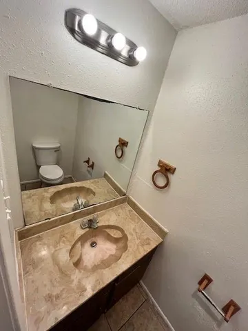 $1,450 | 937 Monterey Court West, Unit C, Terrytown, LA 70056