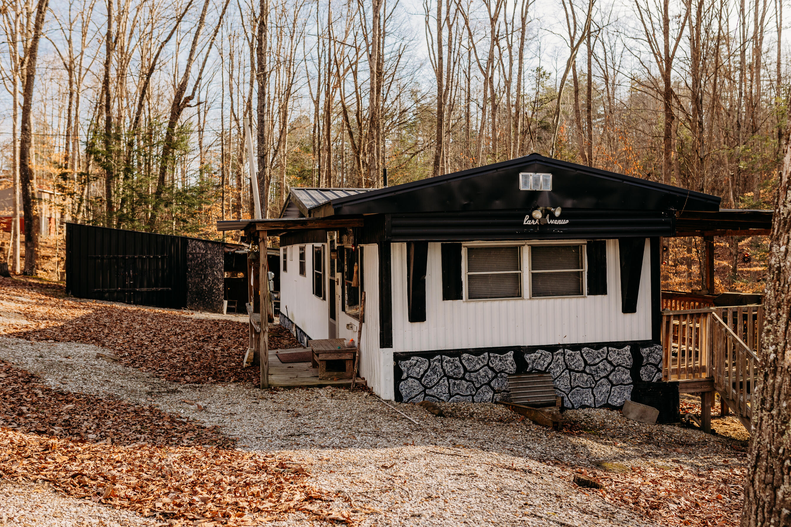 209 Kimberly Road Wellington, KY 40387 - Photo 2 of 23 FO7A6260