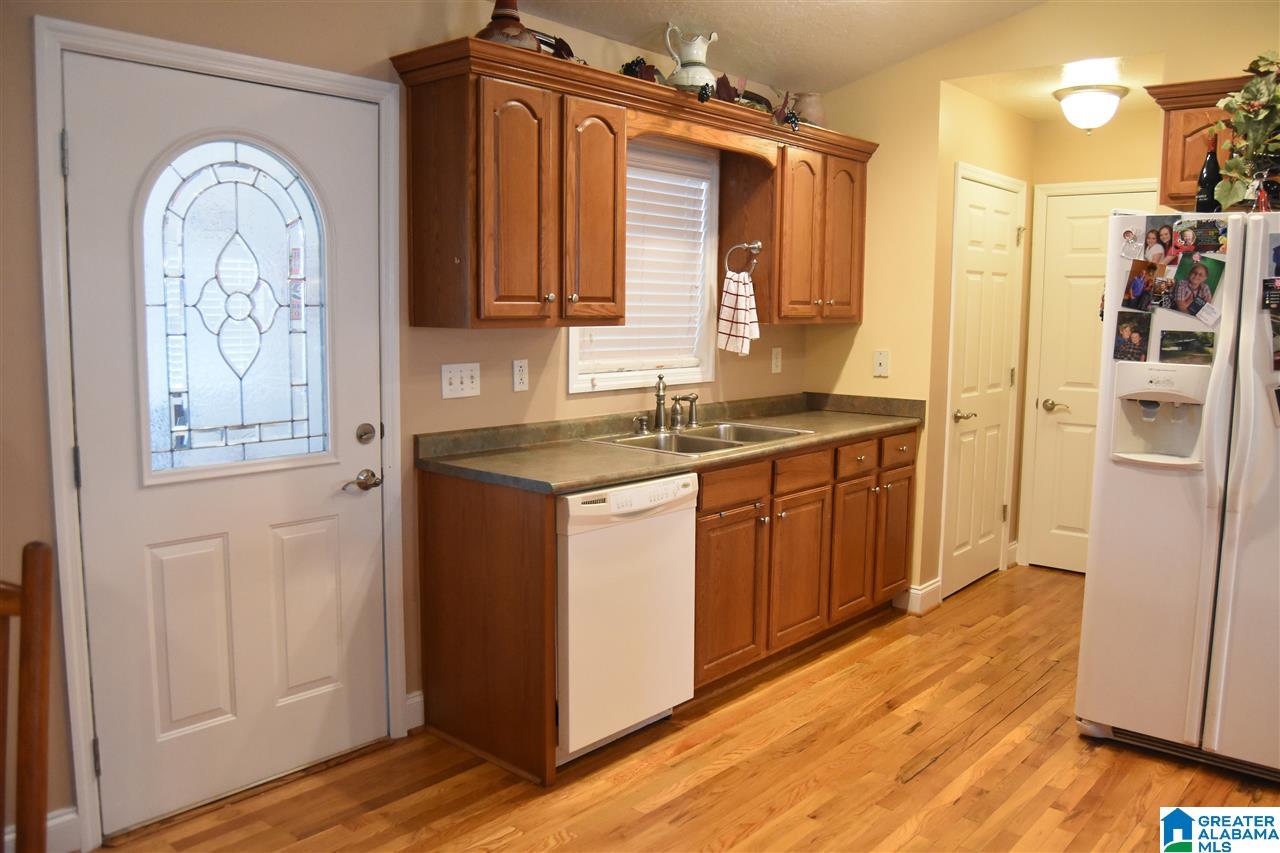 135 Wilson Way Weaver, AL 36277 - Photo 15 of 46