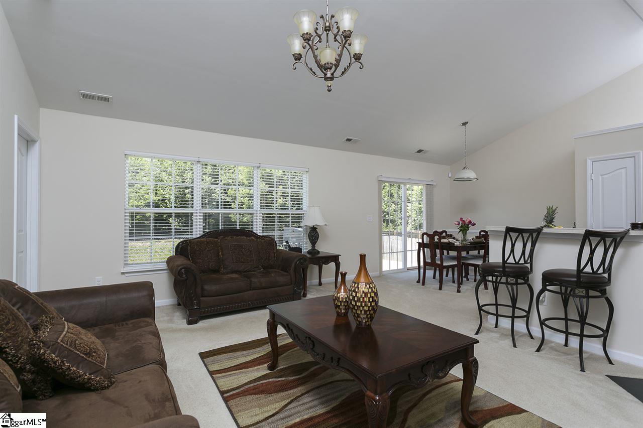 202 Knoll Ridge Drive Greer, SC 29650 - Photo 11 of 27 Gallery Image 11