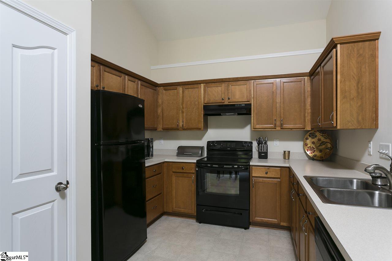 202 Knoll Ridge Drive Greer, SC 29650 - Photo 16 of 27 Gallery Image 16