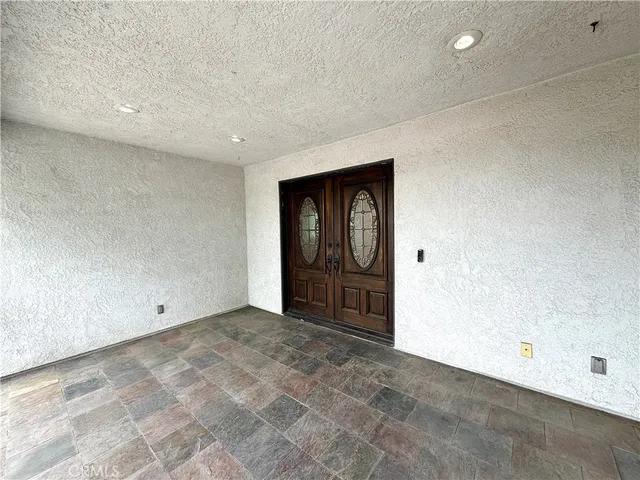 $3,500 | 23775 Cruise Cir Drive, Canyon Lake, CA 92587