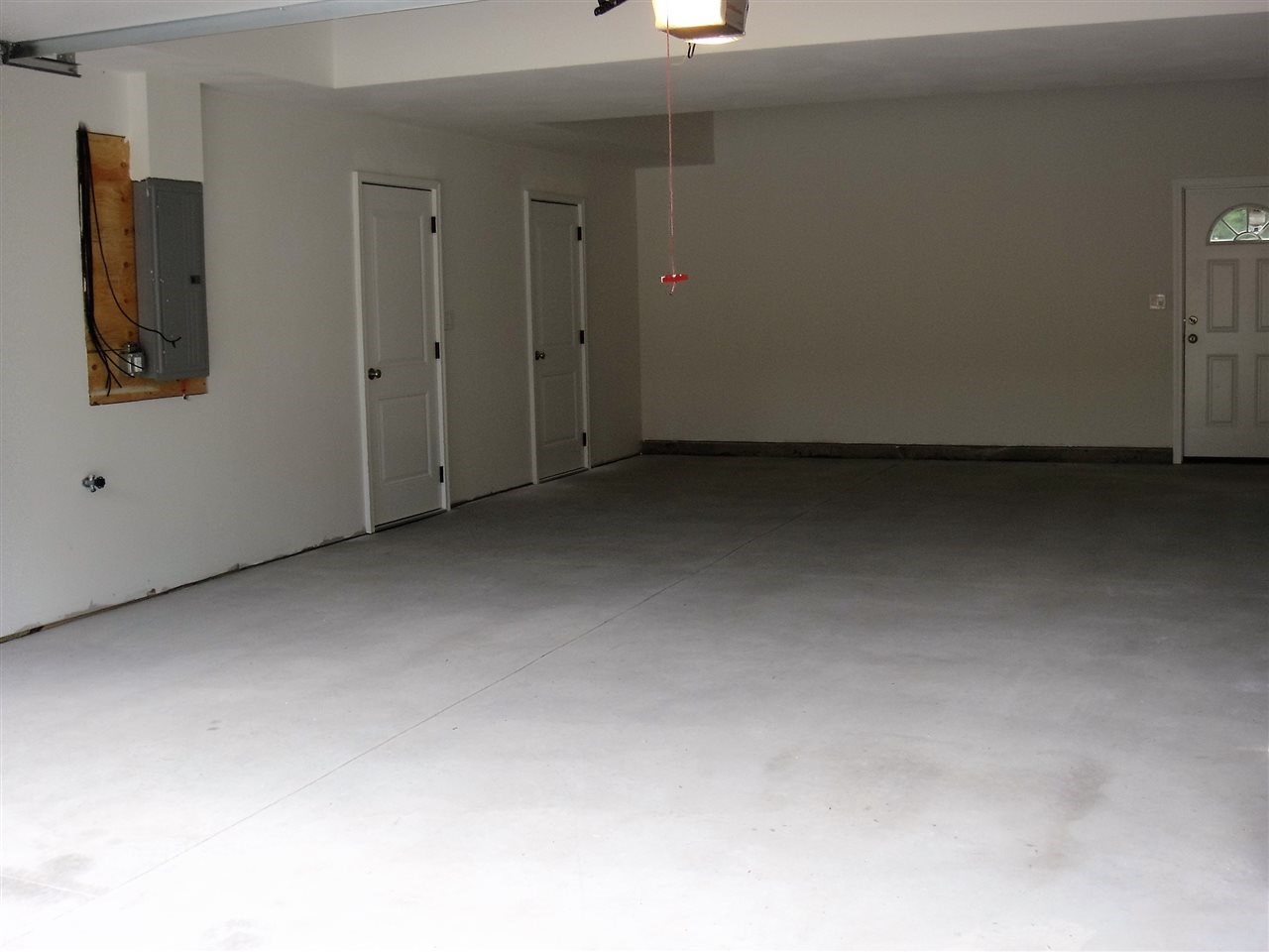 3 Weymouth Road, Unit B Londonderry, NH 03053 - Photo 16 of 16 Gallery Image 16