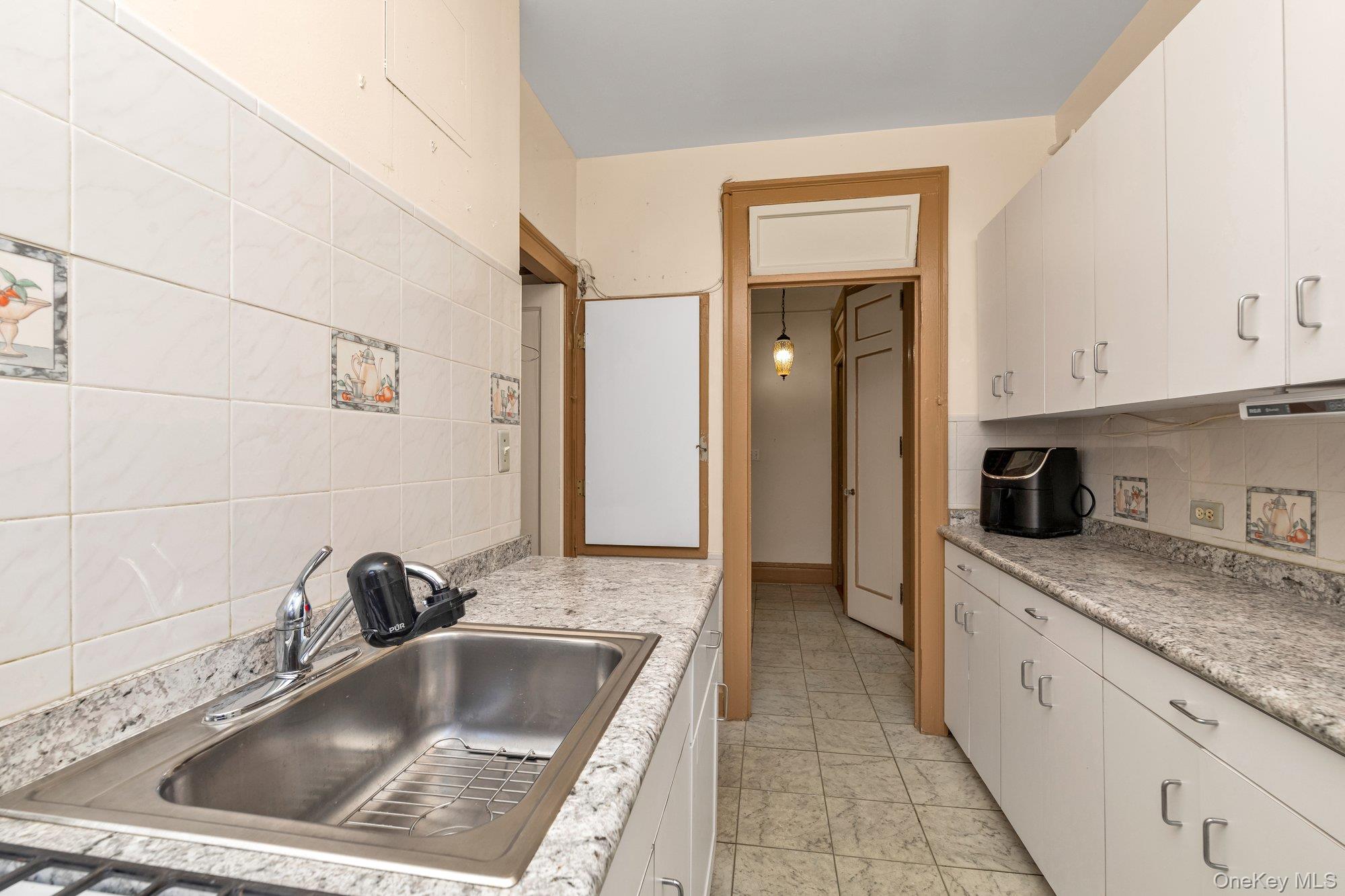 37-28 80th Street, Unit 22 Queens, NY 11372 - Photo 8 of 15