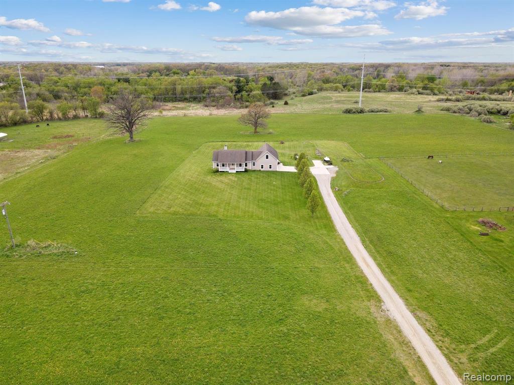 5138 Pingree Road Howell, MI 48843 - Photo 32 of 35
