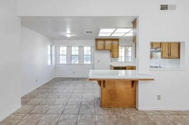 $370,000 | 6312 North Delbert Avenue, Fresno, CA 93722