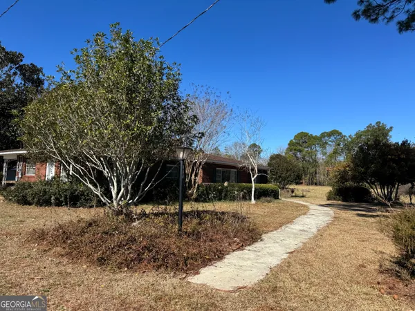 $234,500 | 465 Cedar Street, Metter, GA 30439