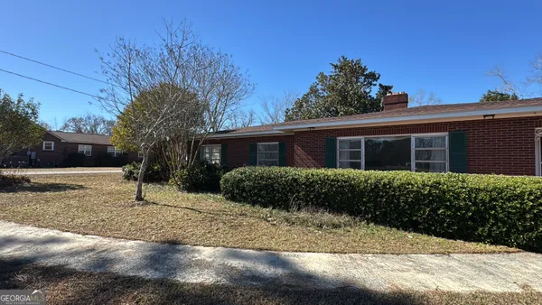 $234,500 | 465 Cedar Street, Metter, GA 30439