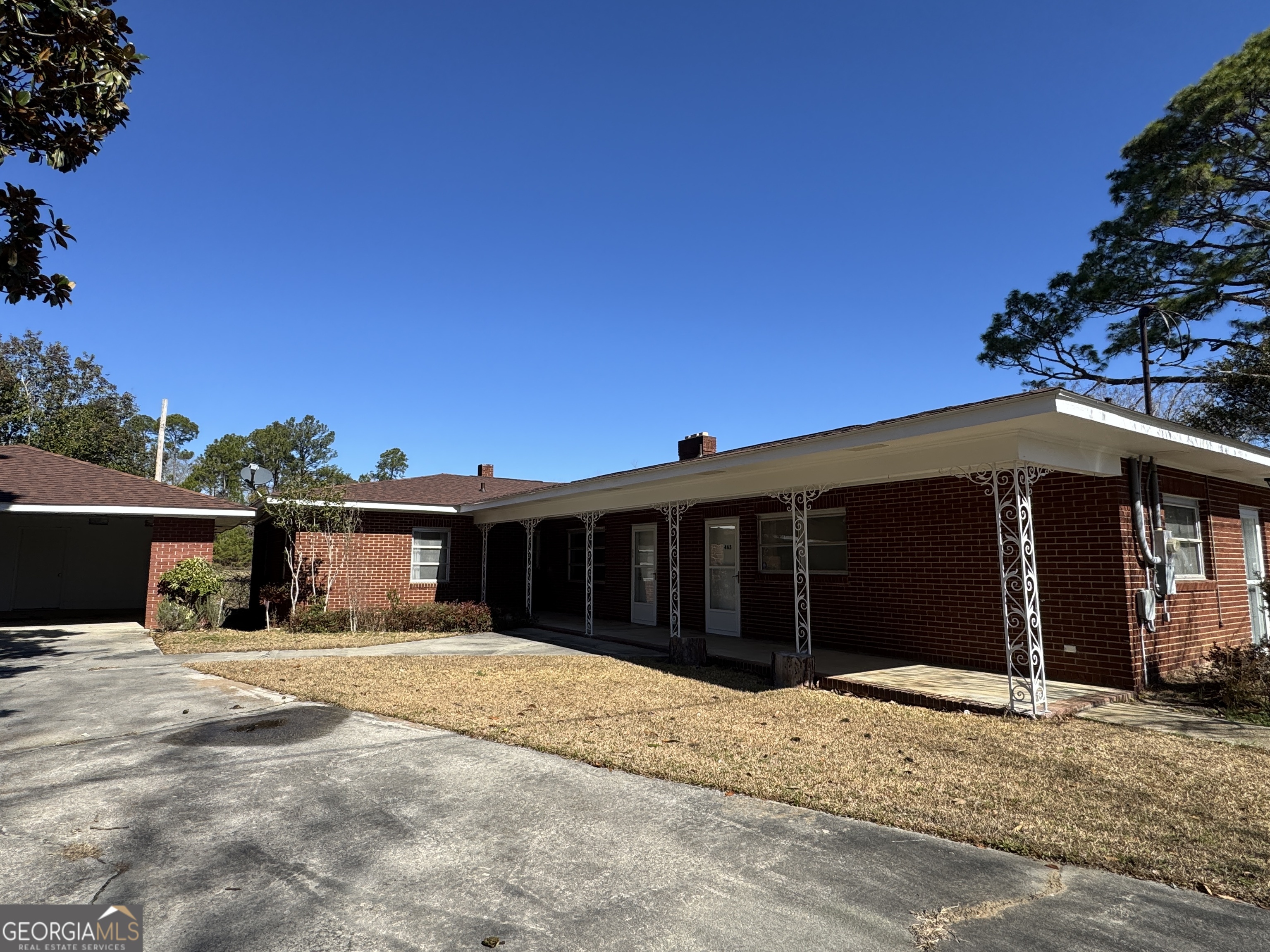 465 Cedar Street Metter, GA 30439 - Photo 2 of 47
