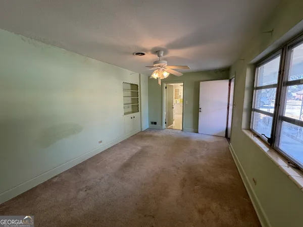 $234,500 | 465 Cedar Street, Metter, GA 30439