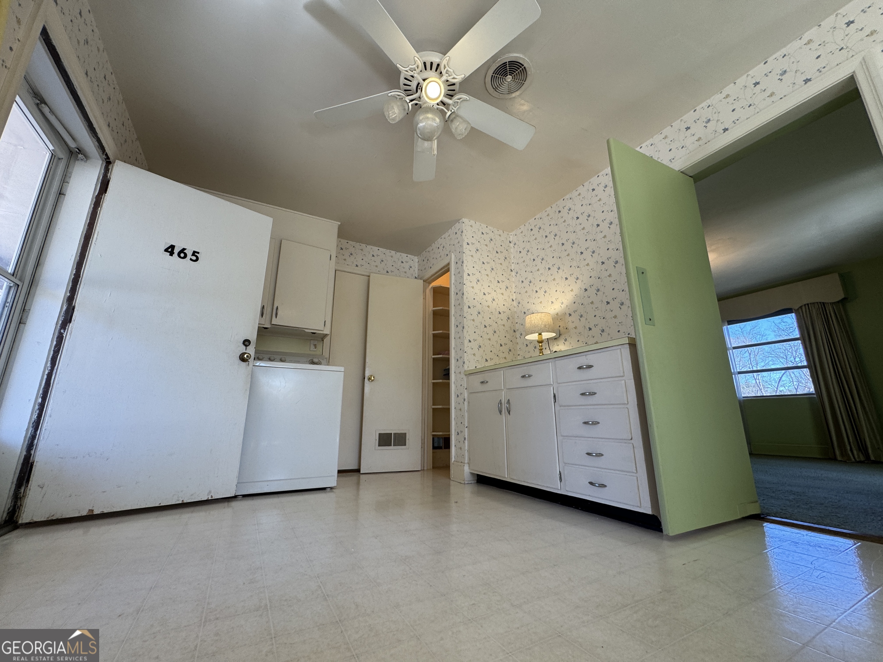 465 Cedar Street Metter, GA 30439 - Photo 6 of 47