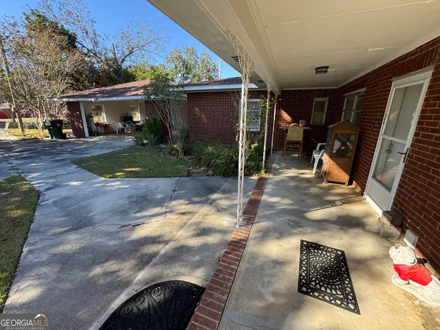 $288,000 | 465 Cedar Street, Metter, GA 30439