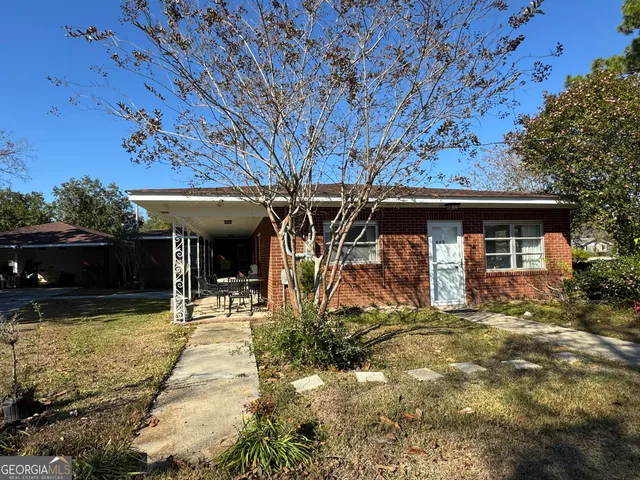 $287,500 | 465 Cedar Street, Metter, GA 30439