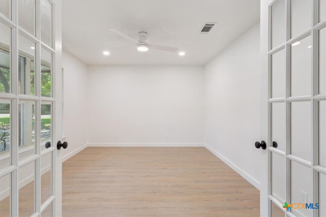 4412 Briar Cliff Road Temple, TX 76502 - Photo 8 of 28 a view of an empty room