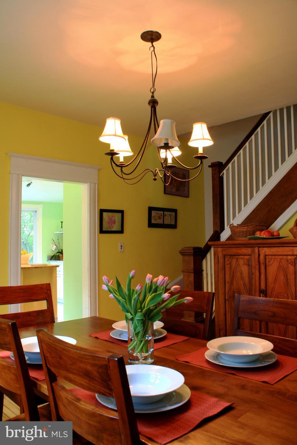 6308 Banbury Road Baltimore, MD 21239 - Photo 6 of 30 Dining Room