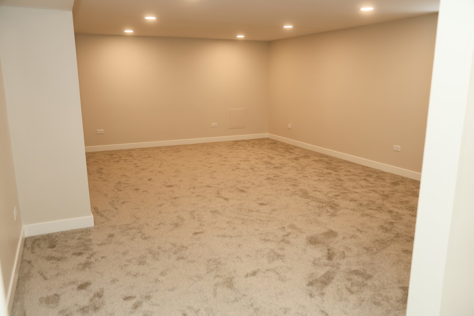 289 Chestnut Street Antioch, IL 60002 - Photo 21 of 24 a view of empty room