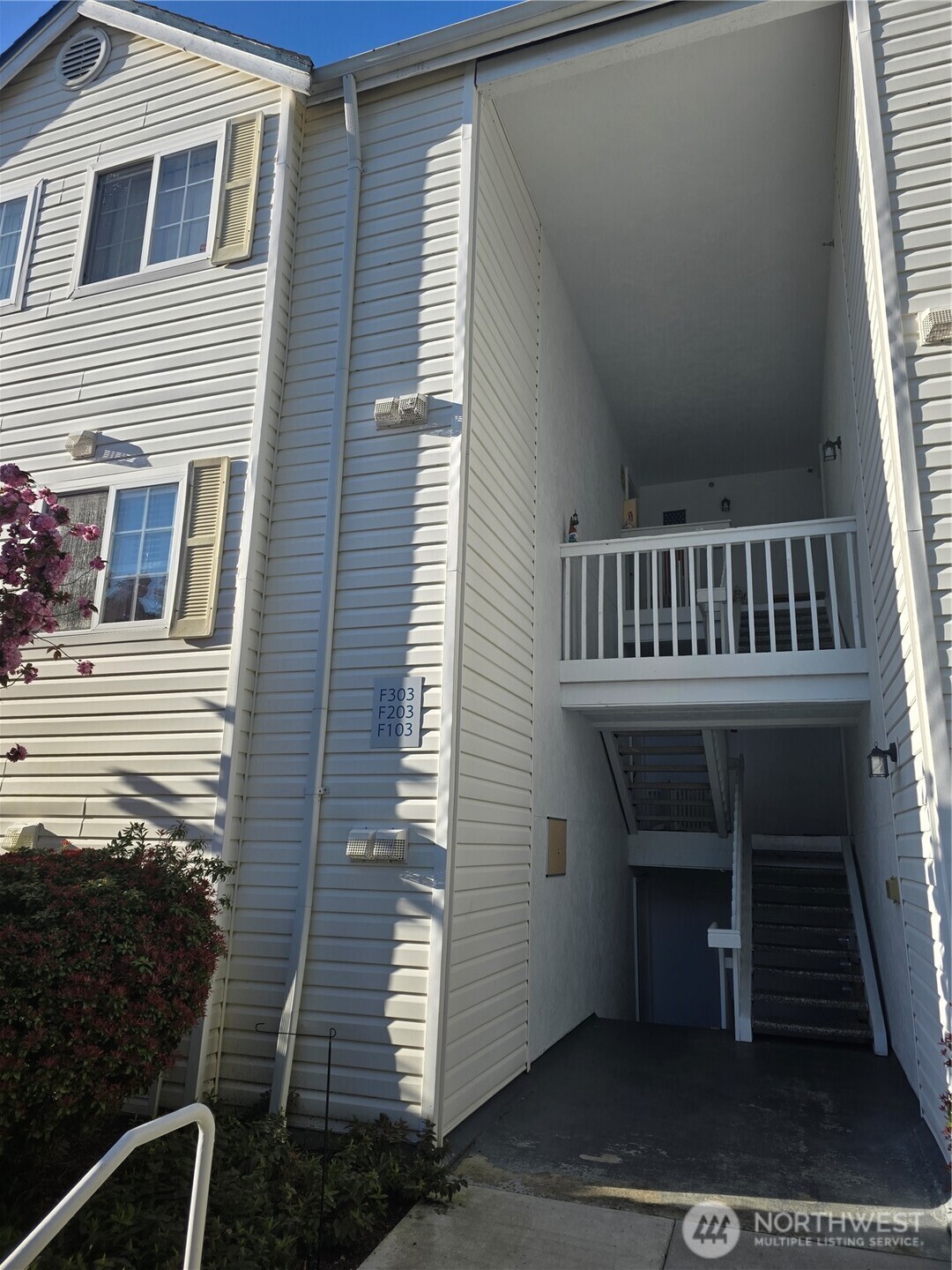 11002 Southeast Petrovitsky Road, Unit F103 Renton, WA 98055 - Photo 2 of 17