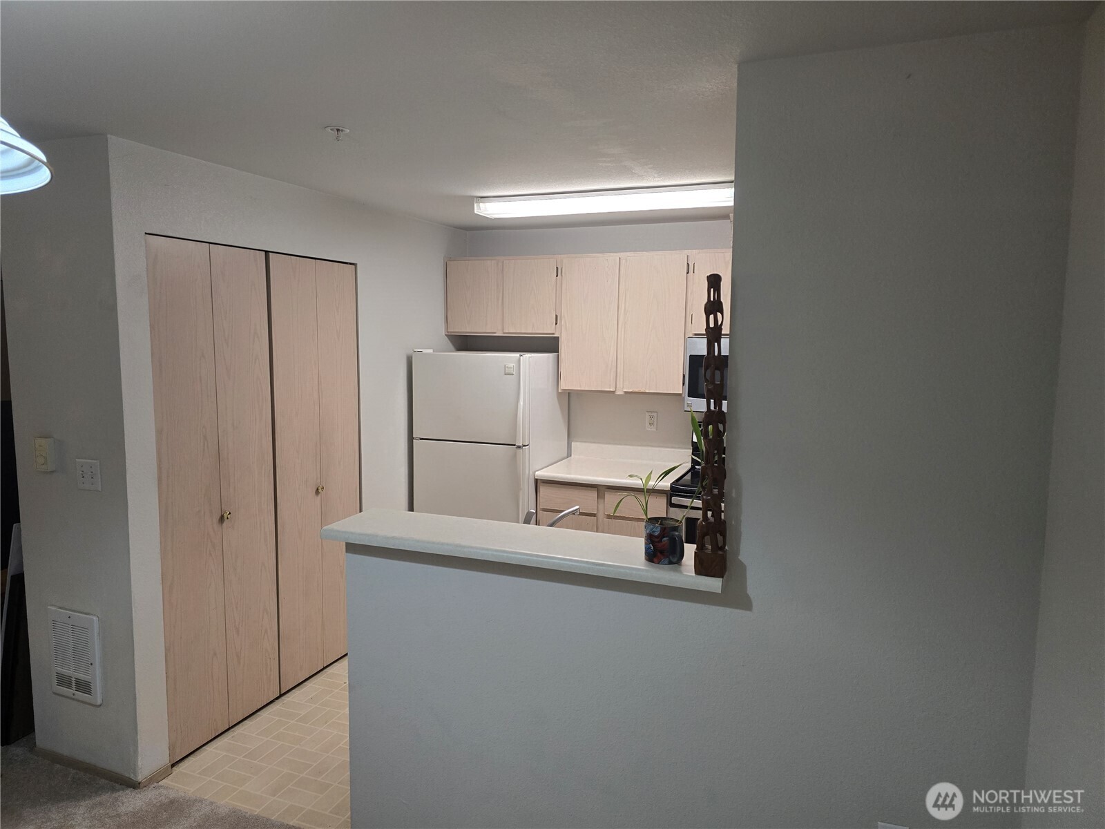 11002 Southeast Petrovitsky Road, Unit F103 Renton, WA 98055 - Photo 8 of 17