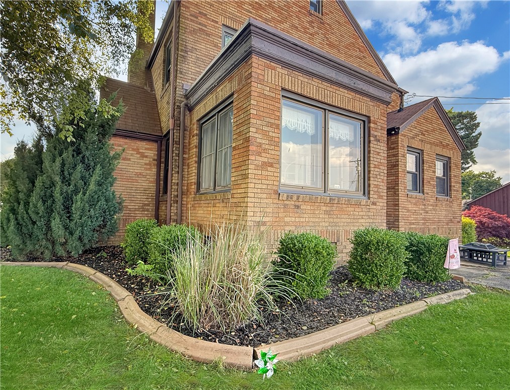 200 West Main Street Casey, IL 62420 - Photo 3 of 22